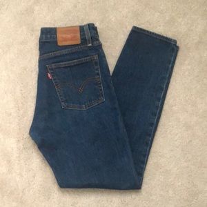 Levi’s buttonfly jeans